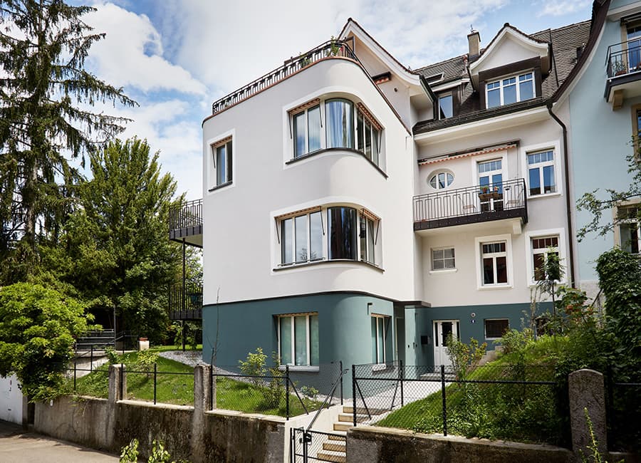 Sanierung und Erweiterung Mehrfamilienhaus, Zürich