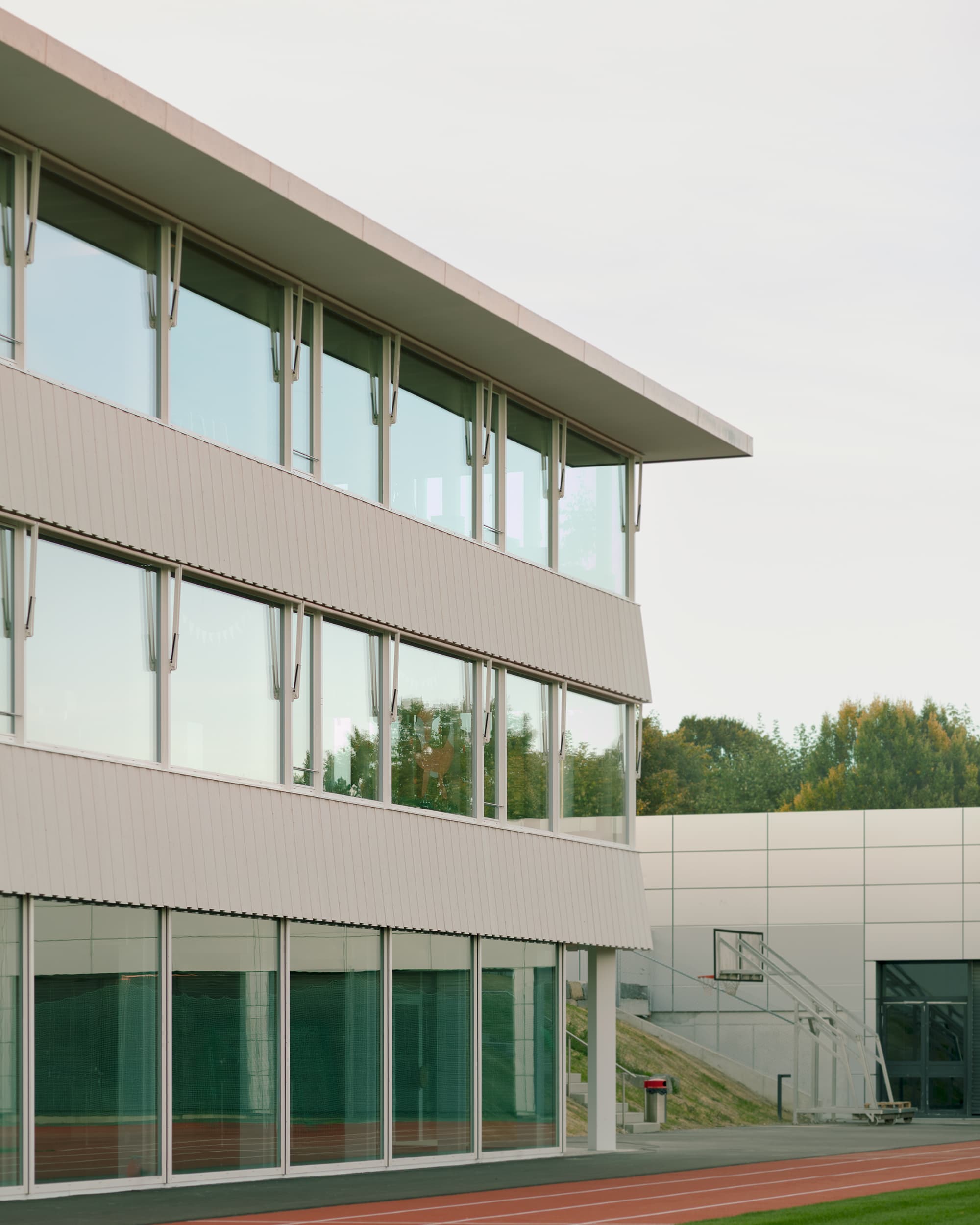 Neubau Schulhaus und Sporthalle, Lohn-Ammansegg